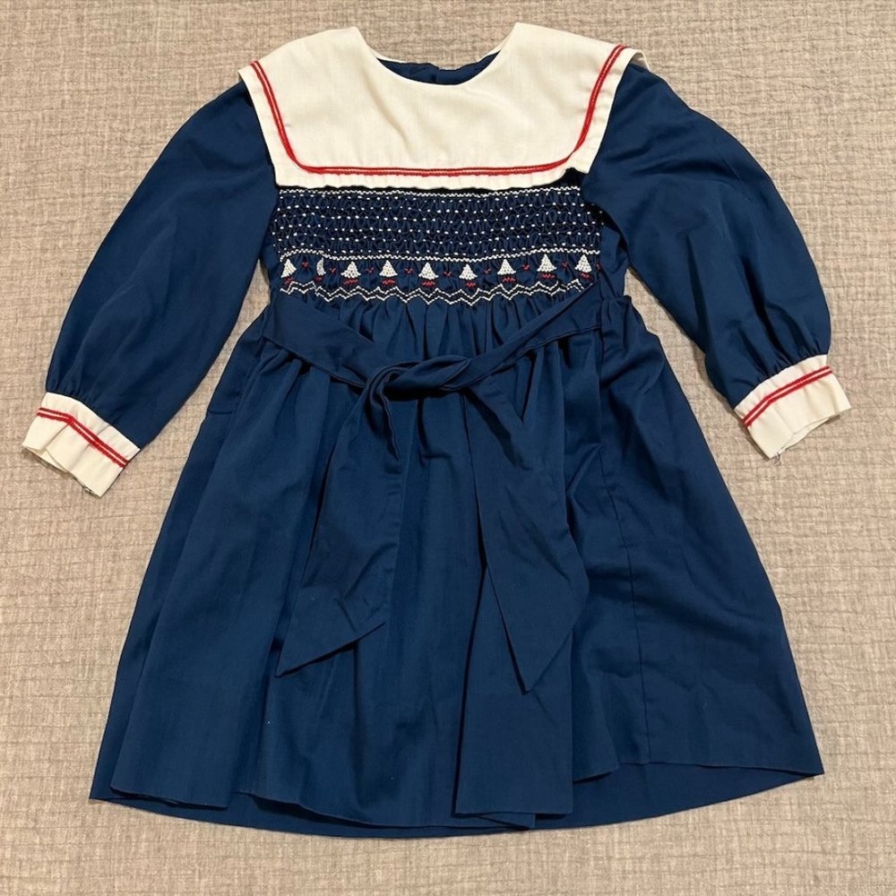 Vintage POLLY FLINDERS Hand-Smocked Little Girls / Toddler Dress - Size 5 - Blue